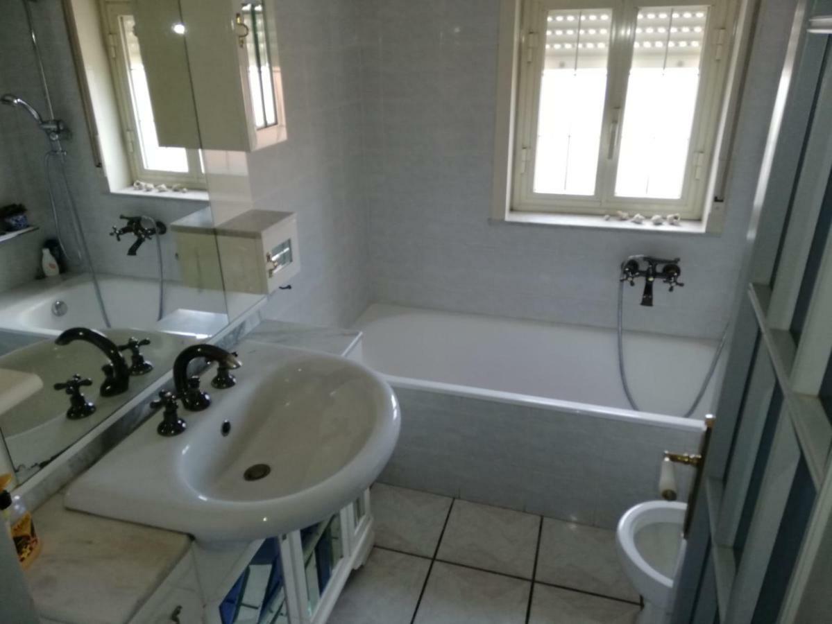 B & B Amici Dell'Etna Николози Екстериор снимка