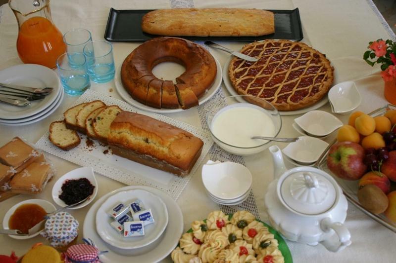 B & B Amici Dell'Etna Николози Екстериор снимка