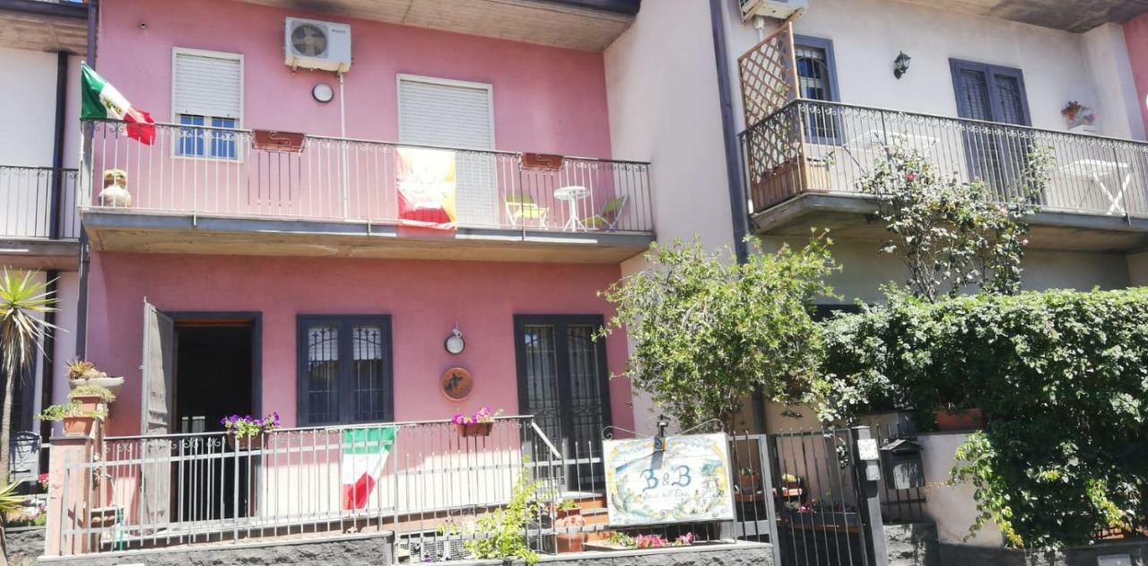 B & B Amici Dell'Etna Николози Екстериор снимка